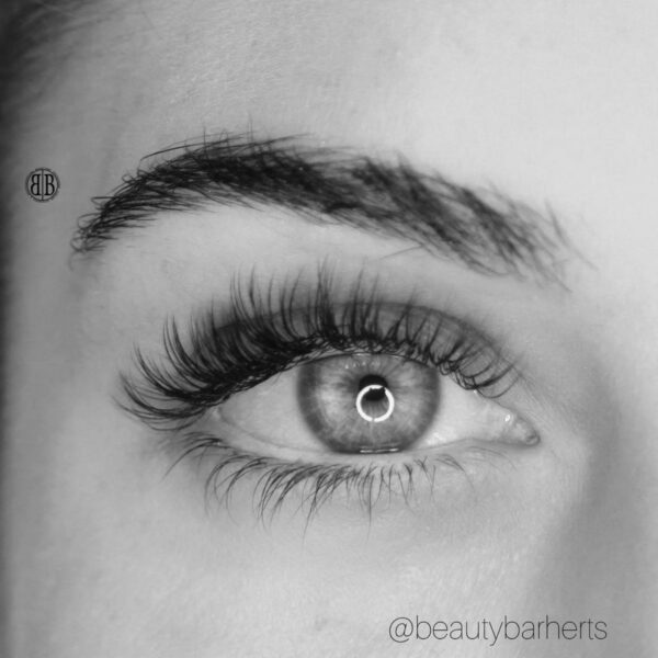 eyelash extensions hertfordshire